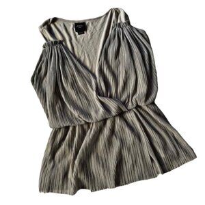 Deletta Anthropologie Sage Green Peplum Top M